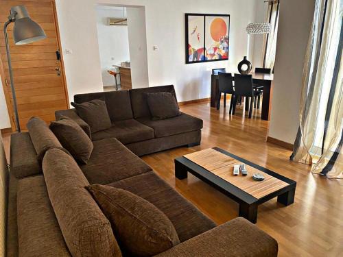 Charm Flat in the heart of the City Center - Balcony & view