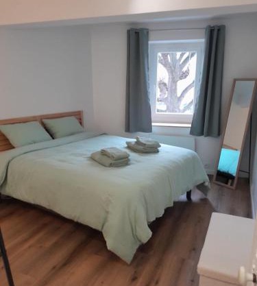Charmant appartement au cœur de Montrond