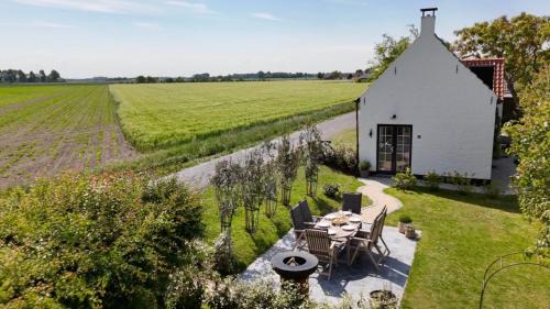 Charmant dijkhuisje aan zee in Cadzand