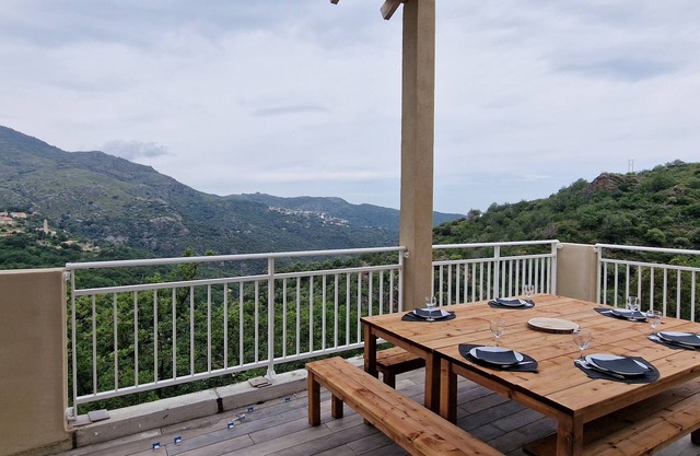 Charmante Maison Neuve au Cœur du Maquis Avec vue Panoramique !