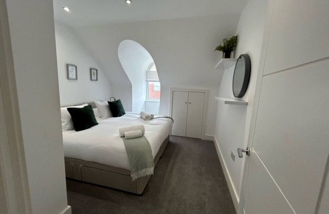 Charming 1 bedroom apartment in chertsey