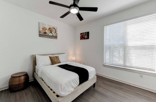 Charming 1-bedroom apartment SOCO DTATX