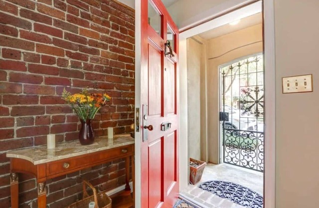 Charming 1800s Garden Apt. | Dog Friendly + Garage