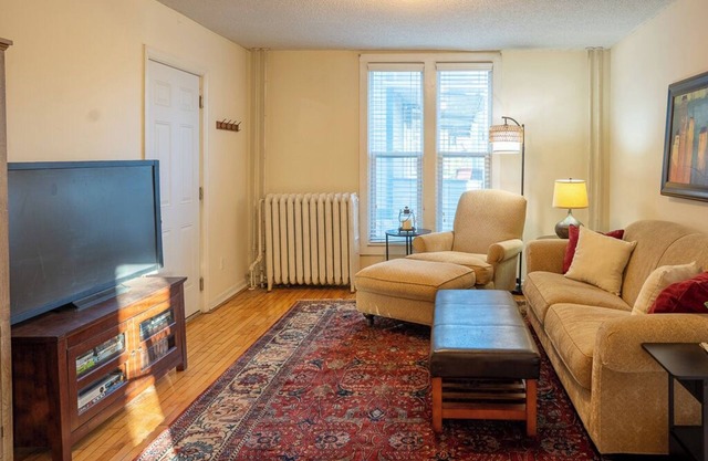 Charming 2-bedroom condo in lovely Saint Paul