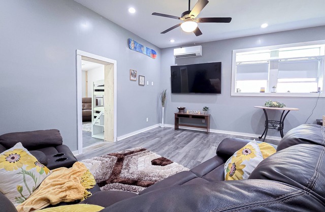 Charming 2-bedroom estate with AC, fitness room in peaceful Morganton NC.