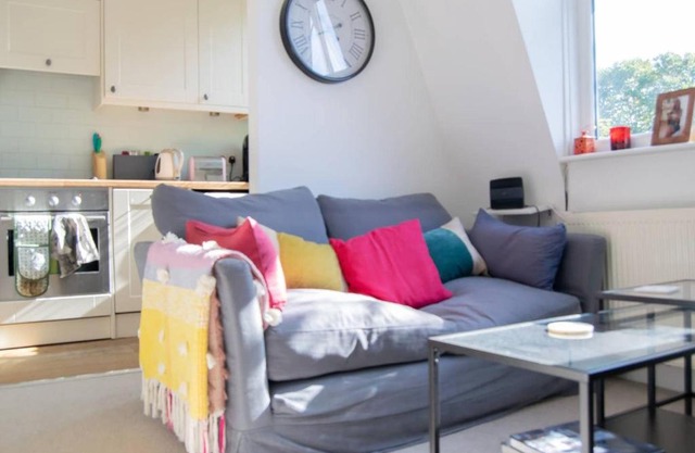 Charming 2 Bedroom Flat in Finsbury Park