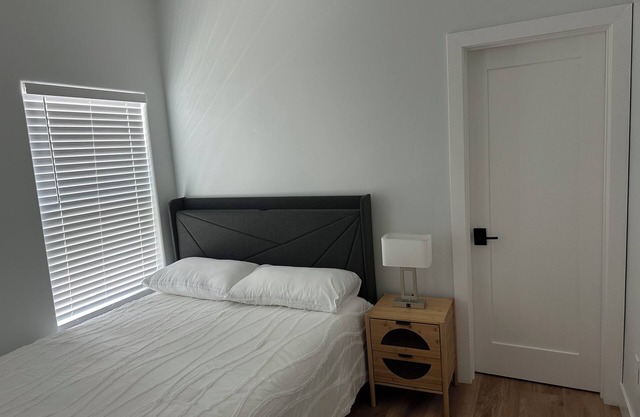 Charming 2-bedroom house in Sacramento