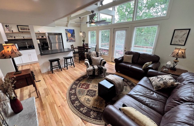 Charming 2-bedroom house with AC, WiFi in the Sky Valley Country Club.