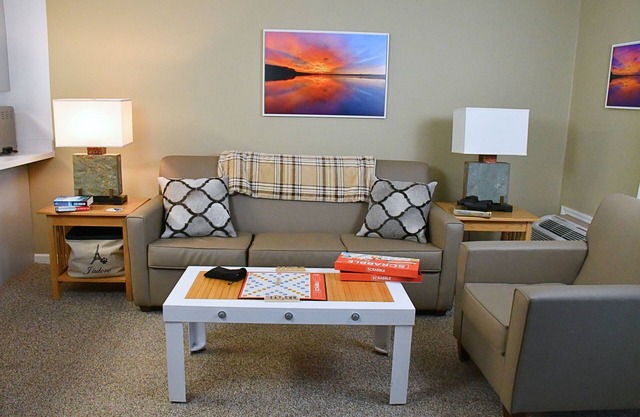 Charming 2-Bedroom Lake Wallenpaupack Condo with Included Boat Slip