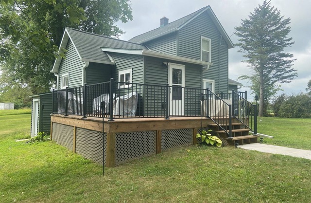 Charming 2-bedroom cottage close to UW Platteville