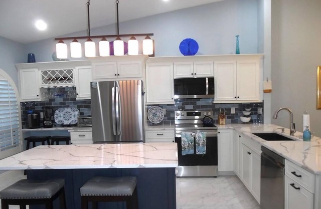 Charming 2-bedroom villa in wonderful Naples resort with Player's Club access