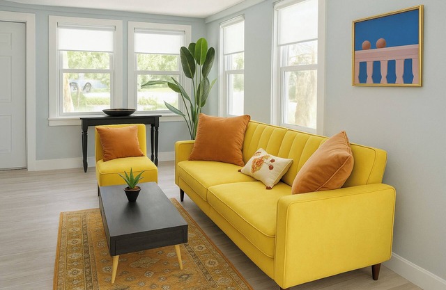 Charming 3-bedroom cottage in Lake Worth Beach w. Enclosed Backyard & BBQ!