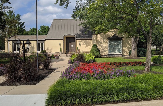 Charming 3 Bedroom Townhome with 2 Car Garage