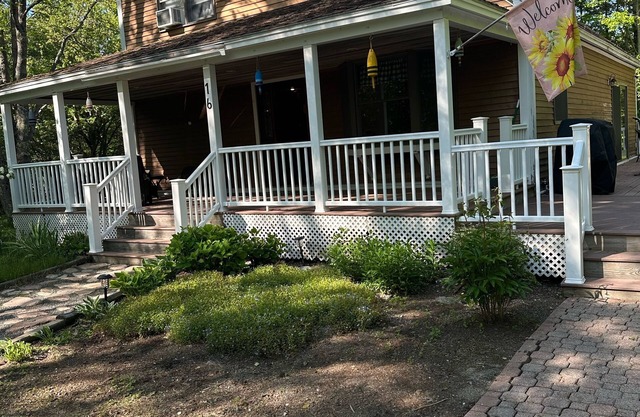 Charming 3 Bedroom Home, Centrally Located In The Heart Of Acadia National Park.