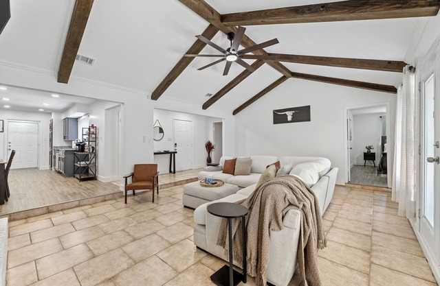 Charming 3-bedroom house with WiFi, AC in delightful Fort Worth