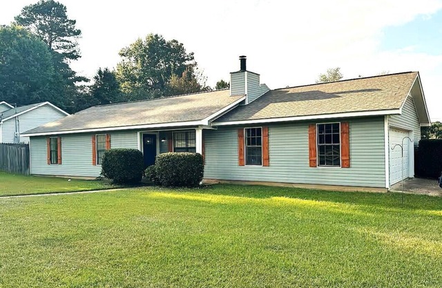 Charming 3-bedroom house in Tuscaloosa with WiFi, AC