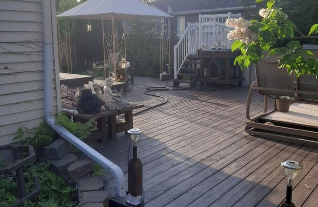 Charming 3-bedroom house with AC, WiFi in fabulous Ottawa