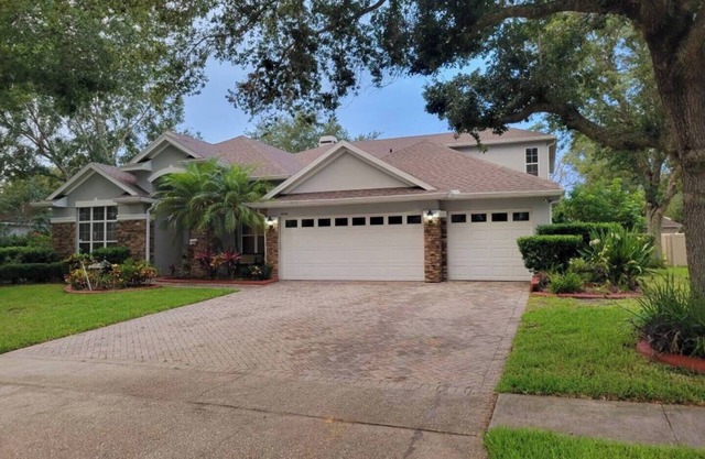 Charming 3 Bedroom Paradise with Pool