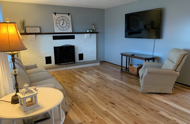 Charming 3-bedroom house with WiFi and AC in the heart of Walnut Creek.