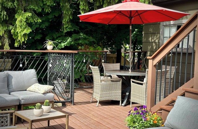 Charming 3BR Heritage Home Near Downtown Fergus & Elora