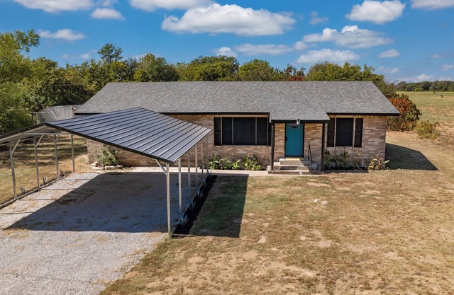 Charming 4-bedroom house in Thackerville