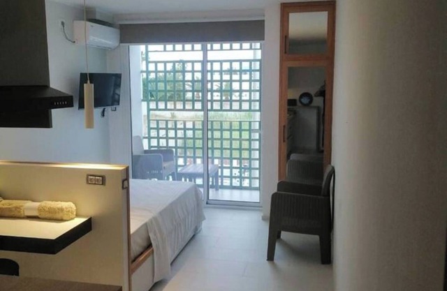 Charming and Luminous Studio in Lake 1, Tunis