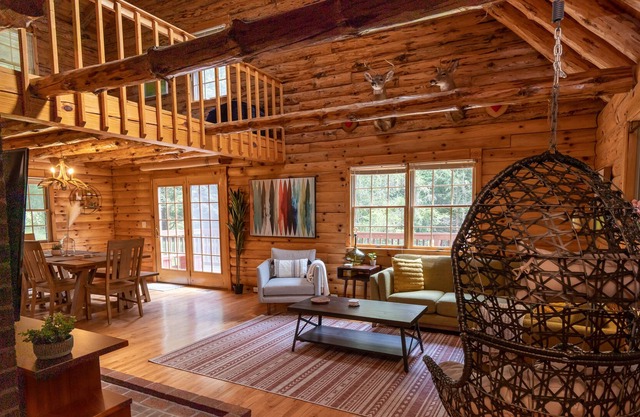 Charming Cabin with a hot tub on 2 peaceful acres
