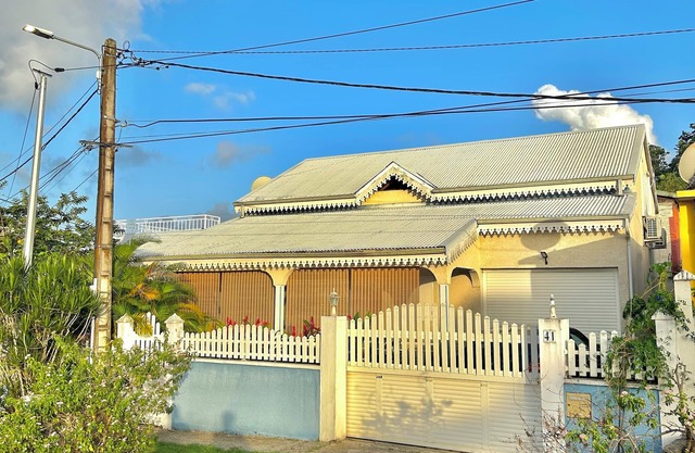 Charming downstairs shared villa