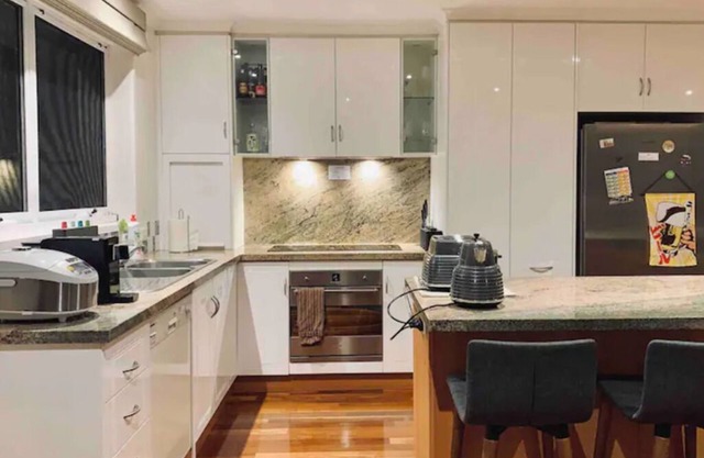 Charming Family Home near Monash Uni/Glen