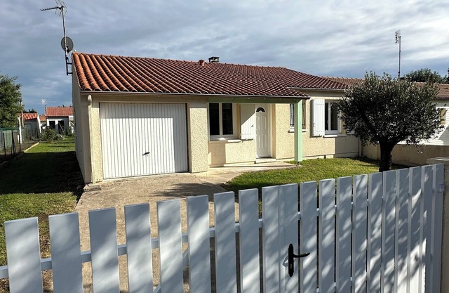 Charming, quiet house in Marennes (17)