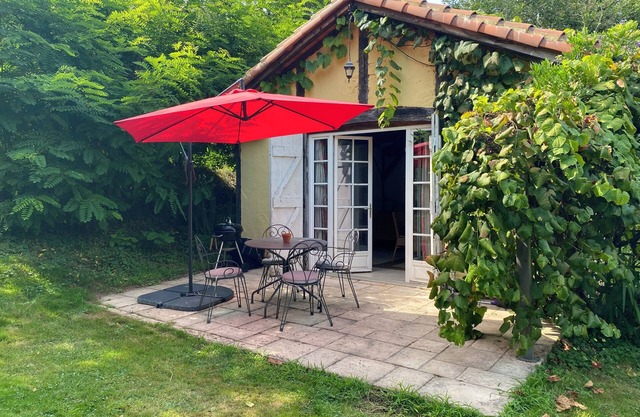 Charming gîte in beautiful SW France countryside
