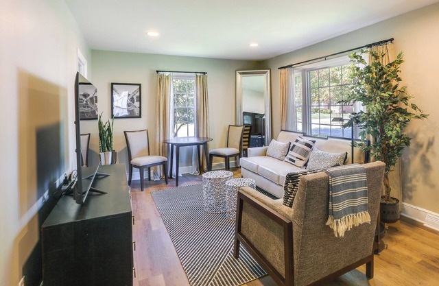 Charming Greensboro Home - 2 Mi to Downtown!