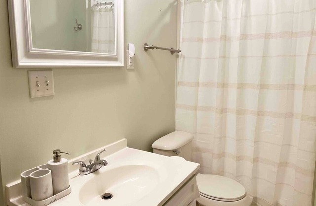 Charming Hideaway - within 5 minutes of Augusta National, best location!