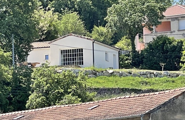 CHARMING HOUSE OF FULL FOOT OVERLOOKING THE COLINE