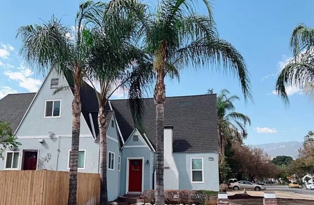 Charming & Lux4B2B Family& Business/ Yaamava/ NOS