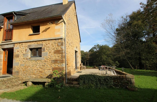 Charming Norman cottage with garden for 5 guests, pets allowed