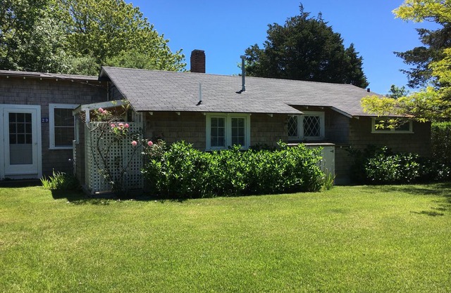 Charming old-style 'Sconset cottage
