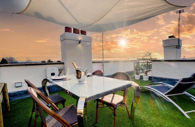 Charming Reigate Cottage Retreat