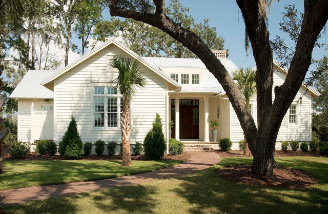 Charming Riverside Haven with Fire Pit & Resort Perks in Palmetto Bluff
