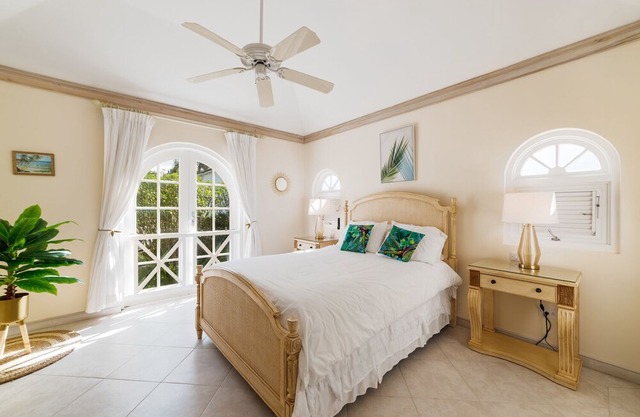 Charming - Royal Villa 14