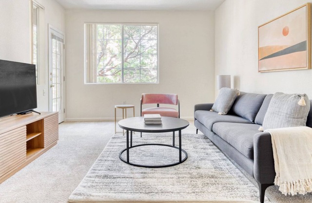 Charming San Jose 1BR w/ Gym, Pool & W/D, near WF & Costco, by Blueground