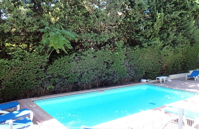 charming studio with pool and park 600 m to the beach