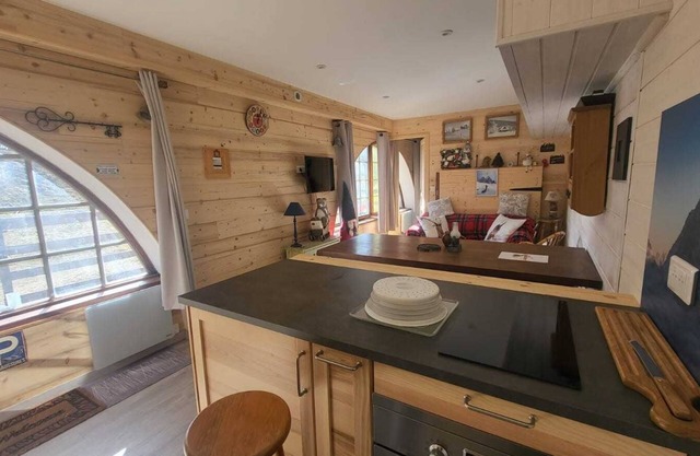 Charming T2 for 3 near the slopes Briançon