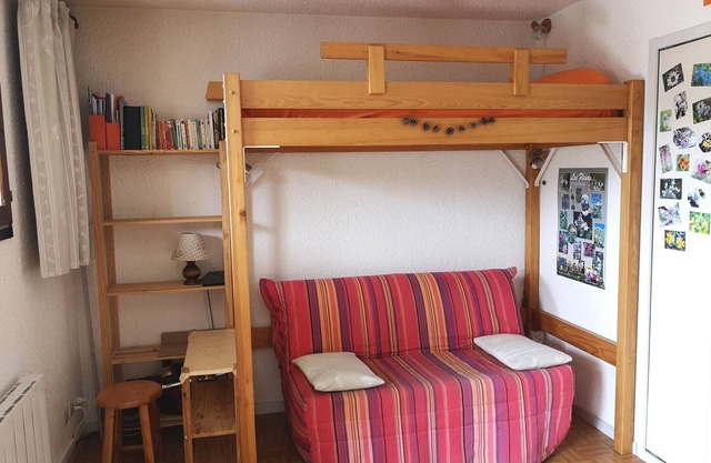 Charming T2 with terrace for 4 in Barcelonnette