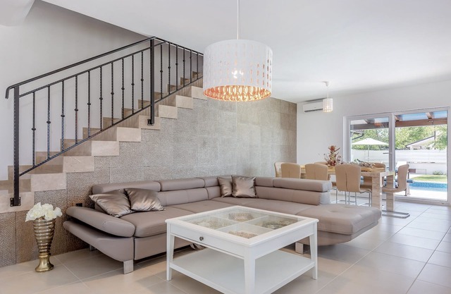 Charming villa Marusha with private pool near Porec u. Rovinj