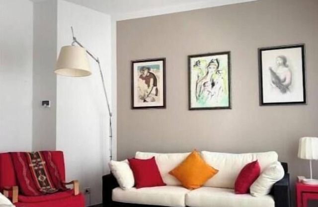 Charming villa with private garden and AC in Salo', few steps away from the lake