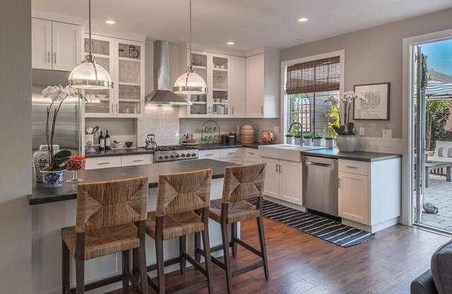 Charming Yountville House