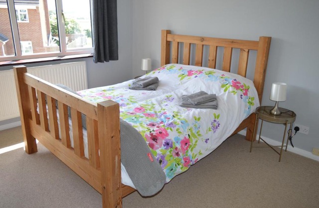 Cheerful 3 bedroom property set in the countryside