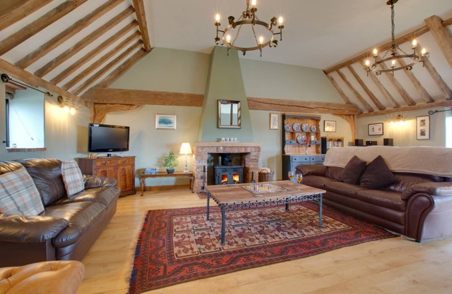 Chestnut Barn