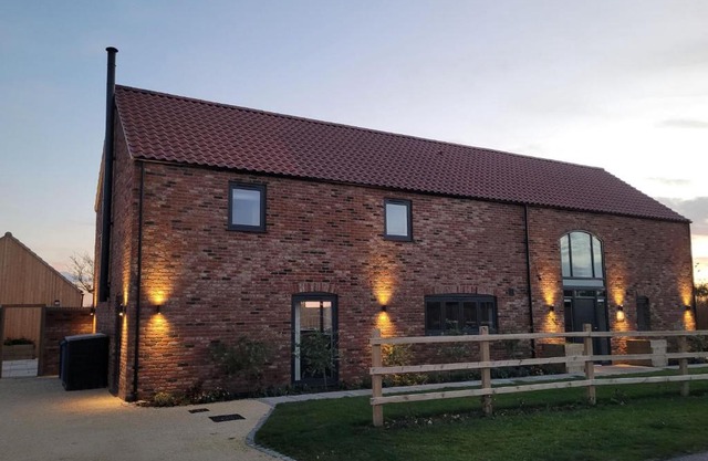 Chestnut House, Ashlin Farm Barns